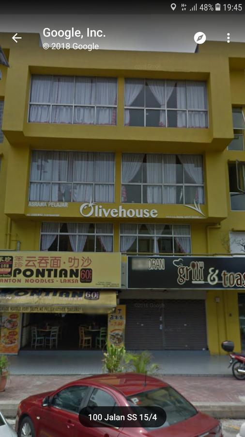 Хостел Olivehouse Ss15 Субанґ-Джая Екстер'єр фото